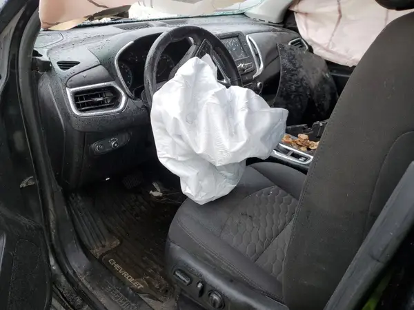 2GNAXSEV7J6352296 2018 CHEVROLET EQUINOX - Image 8