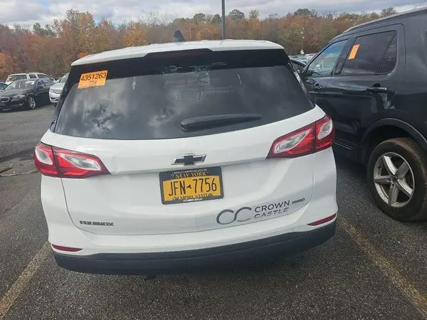 2GNAXSEV7K6210161 2019 CHEVROLET EQUINOX - Image 2