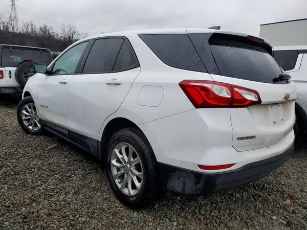 2GNAXSEV7K6268240 2019 CHEVROLET EQUINOX - Image 2