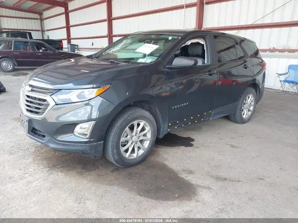 2GNAXSEV7L6264660 2020 CHEVROLET EQUINOX - Image 2