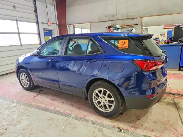 2GNAXSEV7N6137572 2022 CHEVROLET EQUINOX - Image 2
