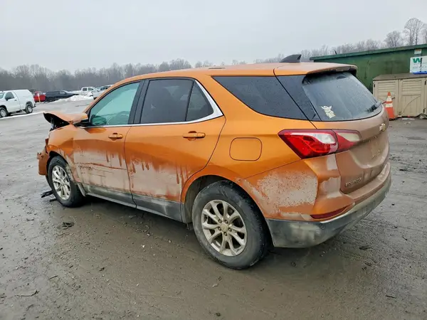 2GNAXSEV8J6110942 2018 CHEVROLET EQUINOX - Image 2