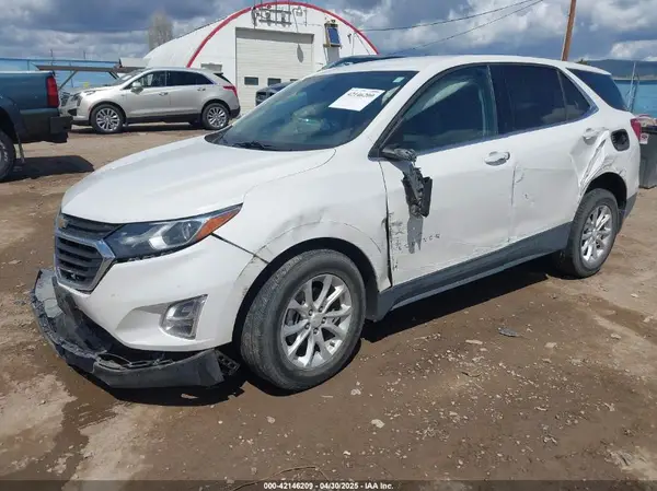 2GNAXSEV8J6123268 2018 CHEVROLET EQUINOX - Image 2