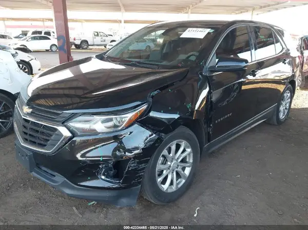 2GNAXSEV8J6141561 2018 CHEVROLET EQUINOX - Image 2