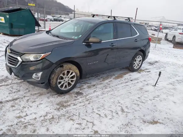 2GNAXSEV8J6147666 2018 CHEVROLET EQUINOX - Image 2