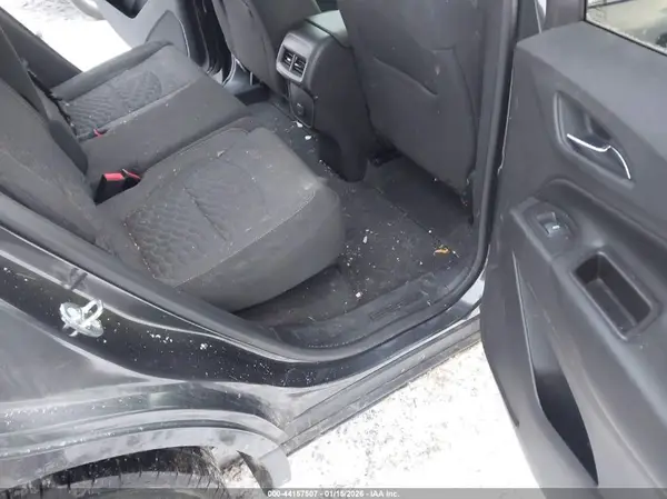 2GNAXSEV8J6147666 2018 CHEVROLET EQUINOX - Image 8