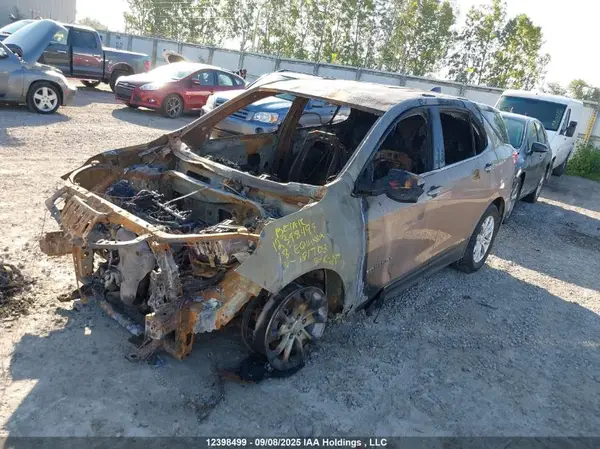 2GNAXSEV8J6191702 2018 CHEVROLET EQUINOX - Image 2