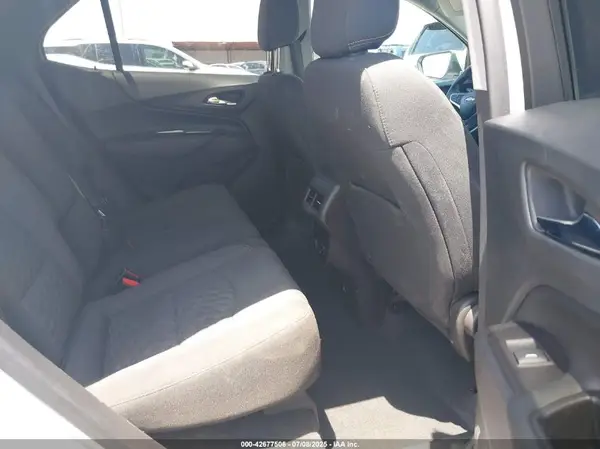 2GNAXSEV8J6211317 2018 CHEVROLET EQUINOX - Image 8