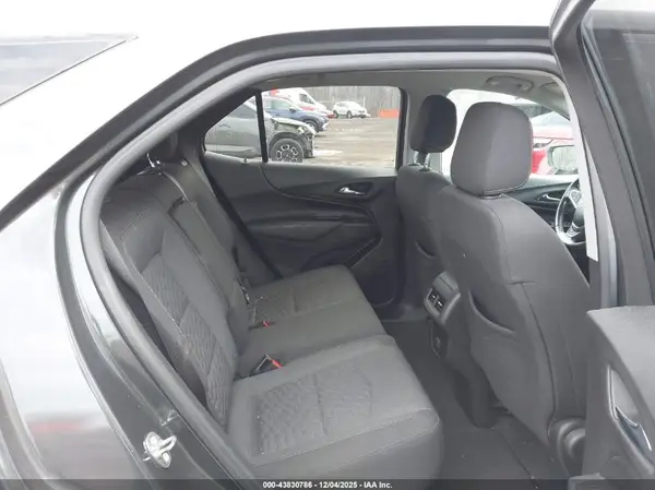 2GNAXSEV8J6233303 2018 CHEVROLET EQUINOX - Image 8