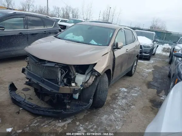 2GNAXSEV8J6244012 2018 CHEVROLET EQUINOX - Image 2