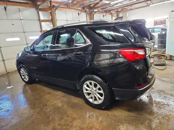 2GNAXSEV8J6244849 2018 CHEVROLET EQUINOX - Image 2