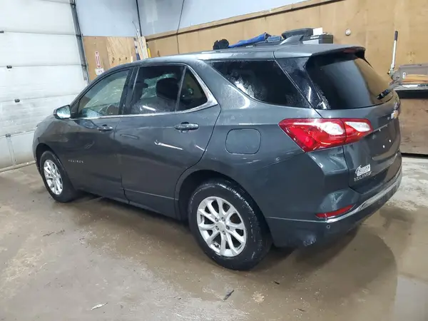 2GNAXSEV8J6253552 2018 CHEVROLET EQUINOX - Image 2