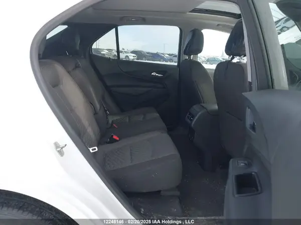 2GNAXSEV8J6272277 2018 CHEVROLET EQUINOX - Image 8