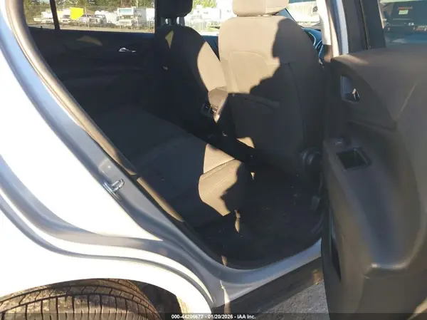 2GNAXSEV8J6282937 2018 CHEVROLET EQUINOX - Image 8