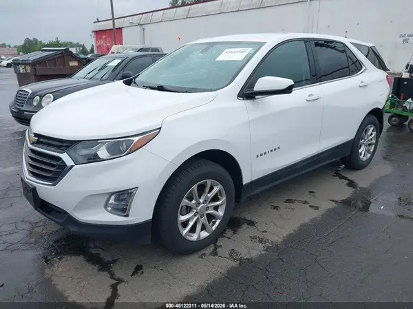 2GNAXSEV8J6283120 2018 CHEVROLET EQUINOX - Image 2