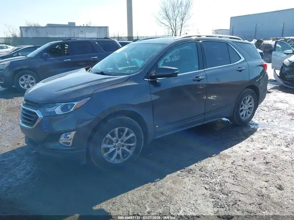 2GNAXSEV8J6288575 2018 CHEVROLET EQUINOX - Image 2