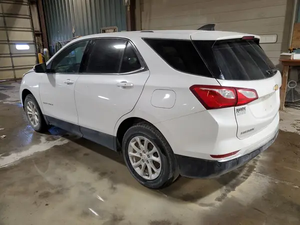 2GNAXSEV8J6301101 2018 CHEVROLET EQUINOX - Image 2