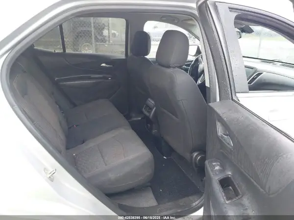 2GNAXSEV8J6317539 2018 CHEVROLET EQUINOX - Image 8