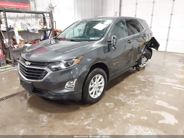 2GNAXSEV8J6322207 2018 CHEVROLET EQUINOX - Image 2
