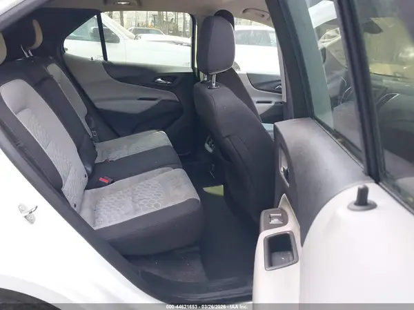 2GNAXSEV8K6171810 2019 CHEVROLET EQUINOX - Image 8