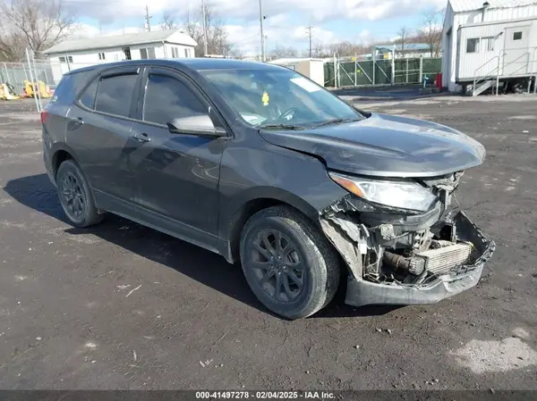 2GNAXSEV8K6207107 2019 CHEVROLET EQUINOX - Image 1