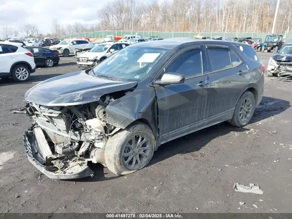 2GNAXSEV8K6207107 2019 CHEVROLET EQUINOX - Image 2