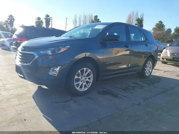 2GNAXSEV8K6212243 2019 CHEVROLET EQUINOX - Image 2
