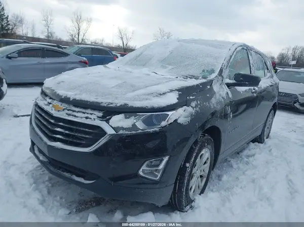 2GNAXSEV8K6273060 2019 CHEVROLET EQUINOX - Image 2
