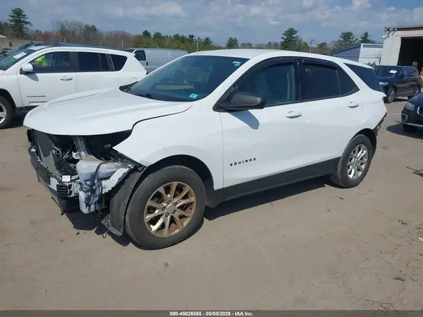 2GNAXSEV8K6296323 2019 CHEVROLET EQUINOX - Image 2