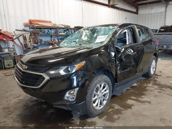 2GNAXSEV8L6181836 2020 CHEVROLET EQUINOX - Image 2