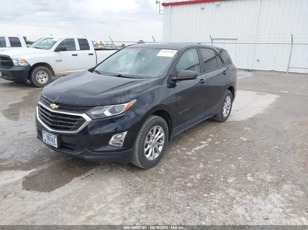 2GNAXSEV8M6101842 2021 CHEVROLET EQUINOX - Image 2