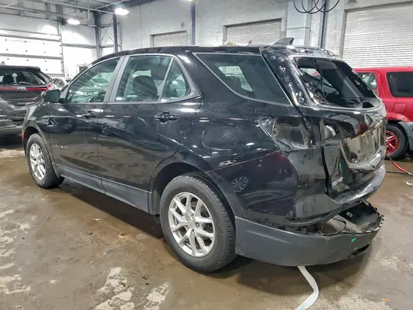 2GNAXSEV8N6147544 2022 CHEVROLET EQUINOX - Image 2