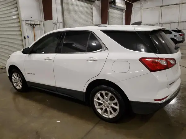 2GNAXSEV9J6127135 2018 CHEVROLET EQUINOX - Image 2