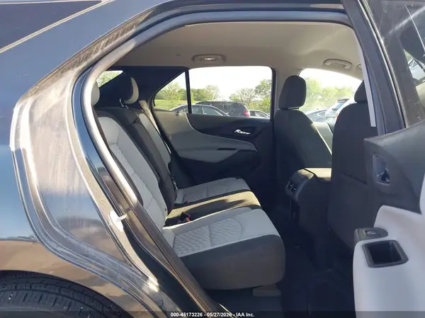 2GNAXSEV9J6130844 2018 CHEVROLET EQUINOX - Image 8