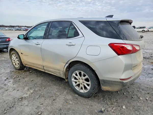 2GNAXSEV9J6134053 2018 CHEVROLET EQUINOX - Image 2