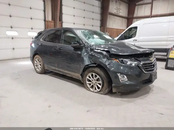 2GNAXSEV9J6160667 2018 CHEVROLET EQUINOX - Image 1