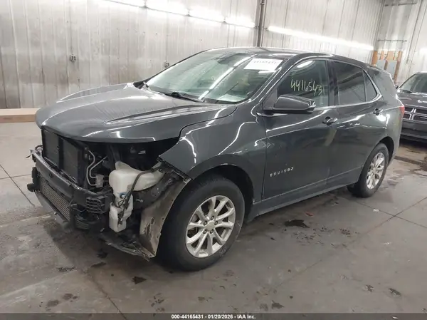 2GNAXSEV9J6164833 2018 CHEVROLET EQUINOX - Image 2