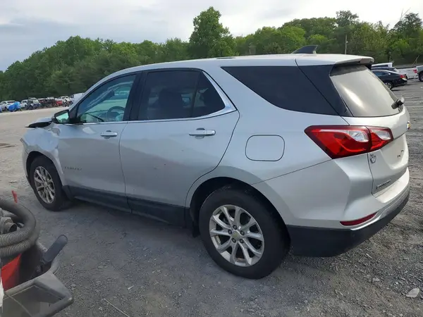 2GNAXSEV9J6184001 2018 CHEVROLET EQUINOX - Image 2