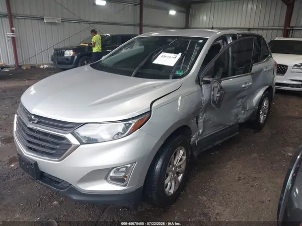 2GNAXSEV9J6186461 2018 CHEVROLET EQUINOX - Image 2