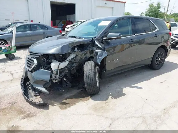 2GNAXSEV9J6187142 2018 CHEVROLET EQUINOX - Image 2