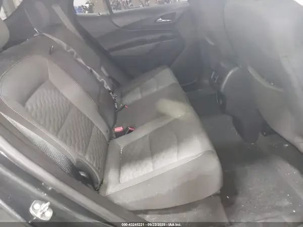 2GNAXSEV9J6239966 2018 CHEVROLET EQUINOX - Image 8
