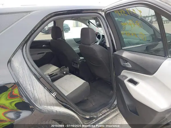2GNAXSEV9J6248814 2018 CHEVROLET EQUINOX - Image 8