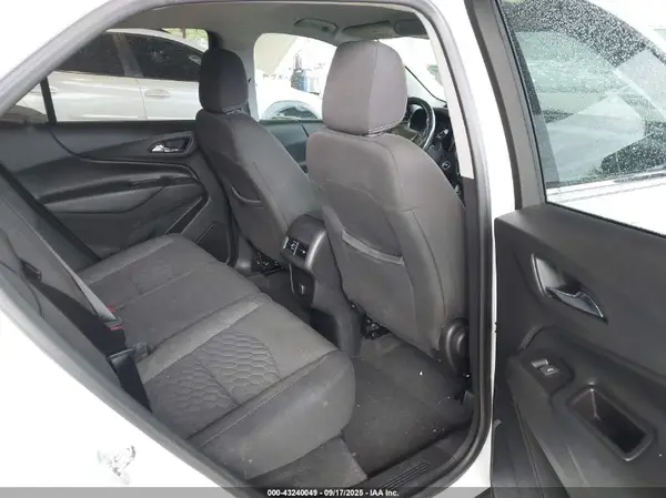 2GNAXSEV9J6259554 2018 CHEVROLET EQUINOX - Image 8