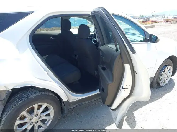 2GNAXSEV9J6291842 2018 CHEVROLET EQUINOX - Image 8