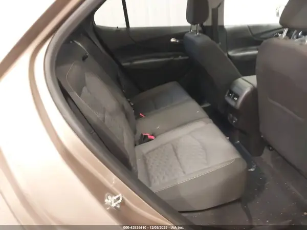 2GNAXSEV9J6321809 2018 CHEVROLET EQUINOX - Image 8
