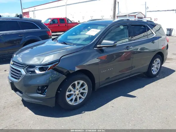 2GNAXSEV9J6324158 2018 CHEVROLET EQUINOX - Image 2