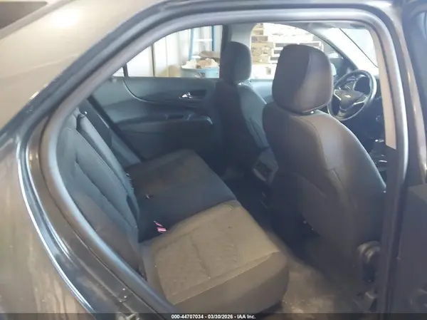 2GNAXSEV9J6329702 2018 CHEVROLET EQUINOX - Image 8