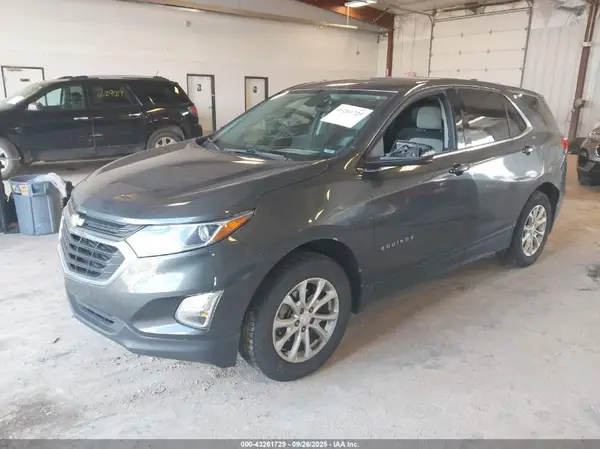 2GNAXSEV9J6339811 2018 CHEVROLET EQUINOX - Image 2