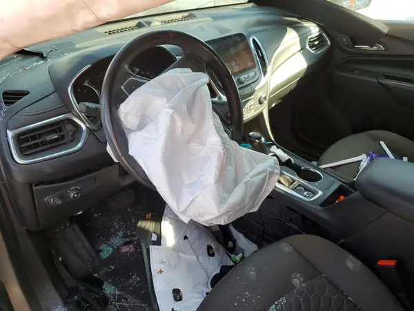 2GNAXSEV9J6348170 2018 CHEVROLET EQUINOX - Image 8