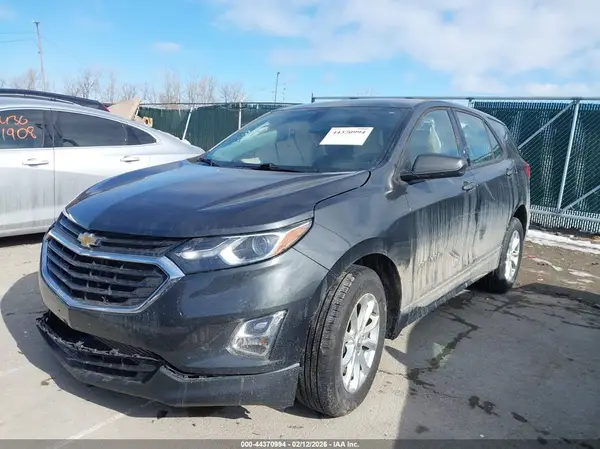 2GNAXSEV9K6101555 2019 CHEVROLET EQUINOX - Image 2